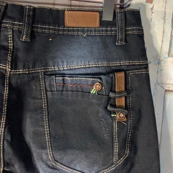 Internation Jeans Santous Style Jeans Size 36 Button Fly Inseam 26 Short - Picture 9 of 11